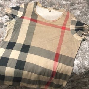 Burberry Women’s Tshirt
